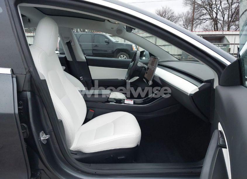 Photo 5 of 2018 Tesla Model 3 LONG RANGE/MID RANGE (VIN 5YJ3E1EA0JF166723)