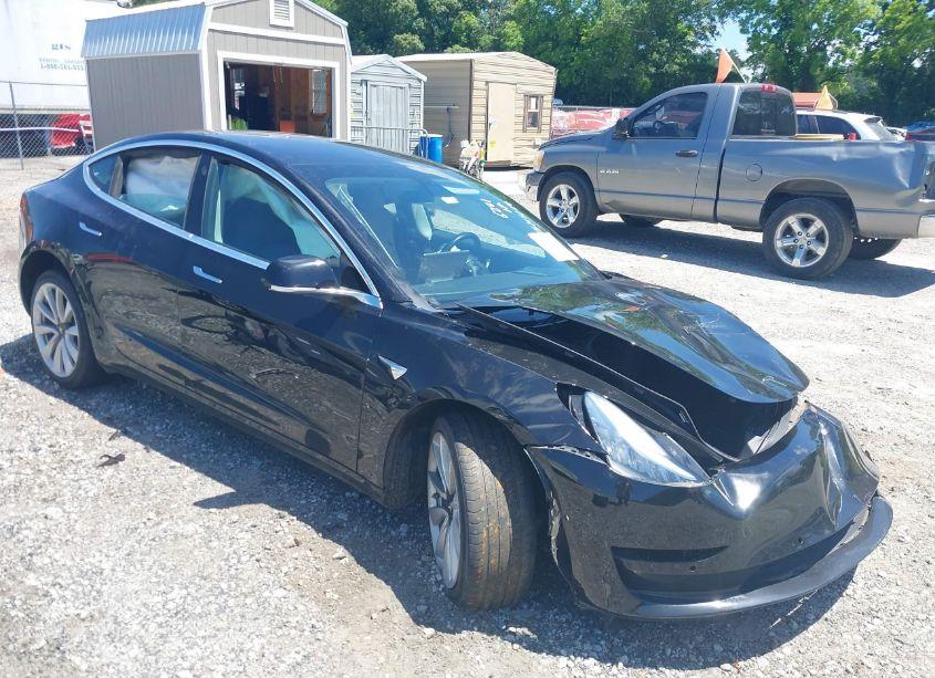 2018 Tesla Model 3 LONG RANGE/MID RANGE (VIN 5YJ3E1EA0JF176281) main photo