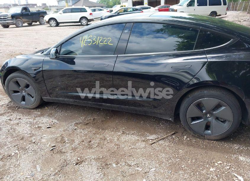 Photo 13 of 2019 Tesla Model 3 LONG RANGE/MID RANGE/STANDARD RANGE/STANDARD RANGE PLUS (VIN 5YJ3E1EA0KF361870)