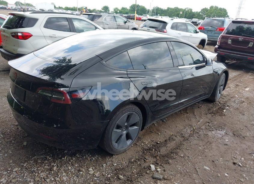 Photo 4 of 2019 Tesla Model 3 LONG RANGE/MID RANGE/STANDARD RANGE/STANDARD RANGE PLUS (VIN 5YJ3E1EA0KF361870)