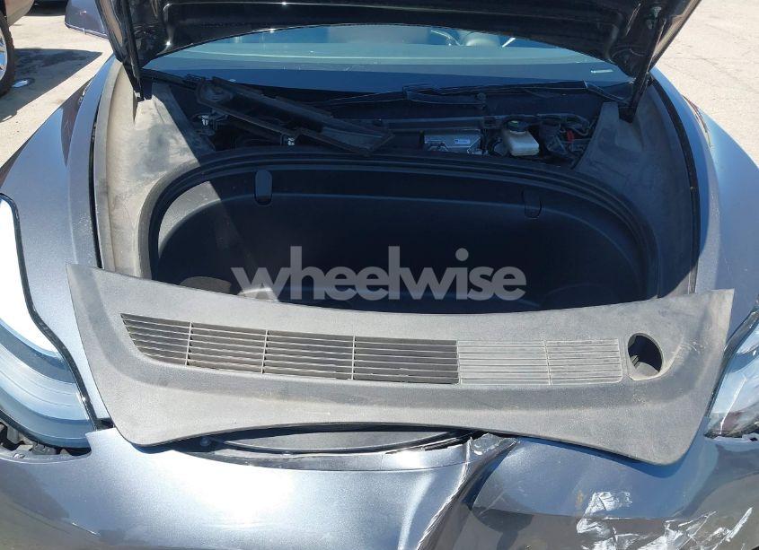 Photo 10 of 2019 Tesla Model 3 LONG RANGE/MID RANGE/STANDARD RANGE/STANDARD RANGE PLUS (VIN 5YJ3E1EA0KF475996)