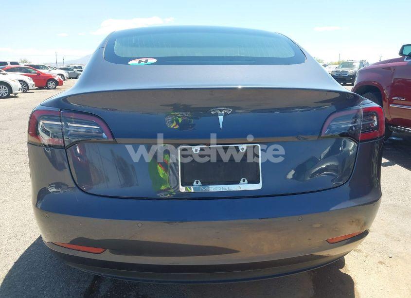 Photo 16 of 2019 Tesla Model 3 LONG RANGE/MID RANGE/STANDARD RANGE/STANDARD RANGE PLUS (VIN 5YJ3E1EA0KF475996)
