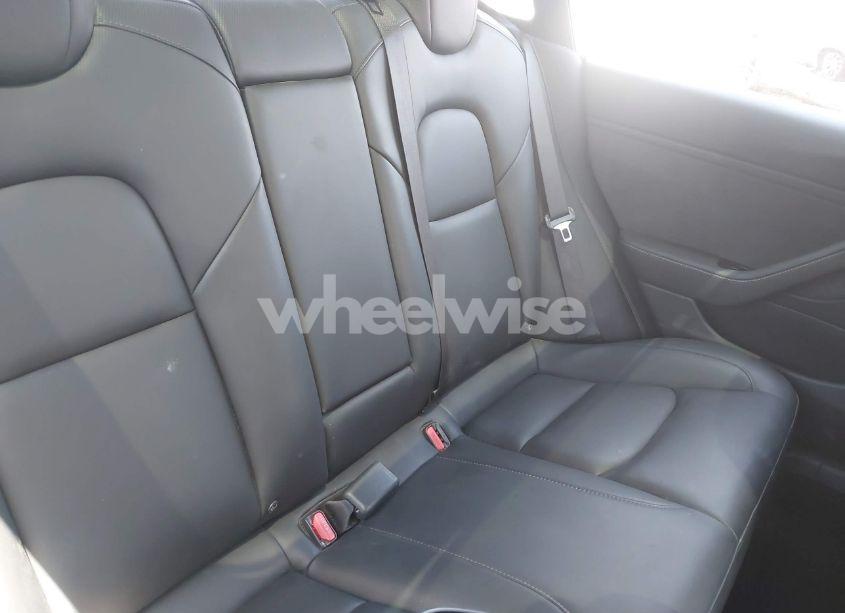 Photo 8 of 2019 Tesla Model 3 LONG RANGE/MID RANGE/STANDARD RANGE/STANDARD RANGE PLUS (VIN 5YJ3E1EA0KF475996)