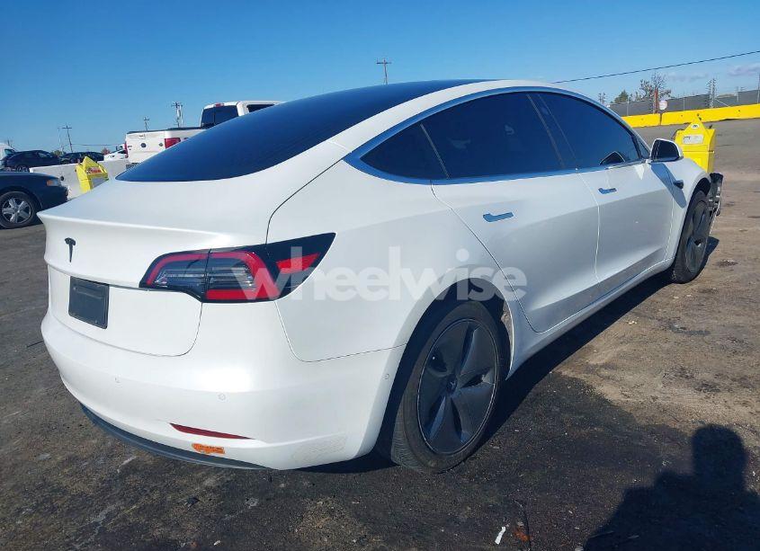 Photo 4 of 2019 Tesla Model 3 LONG RANGE/MID RANGE/STANDARD RANGE/STANDARD RANGE PLUS (VIN 5YJ3E1EA0KF484813)
