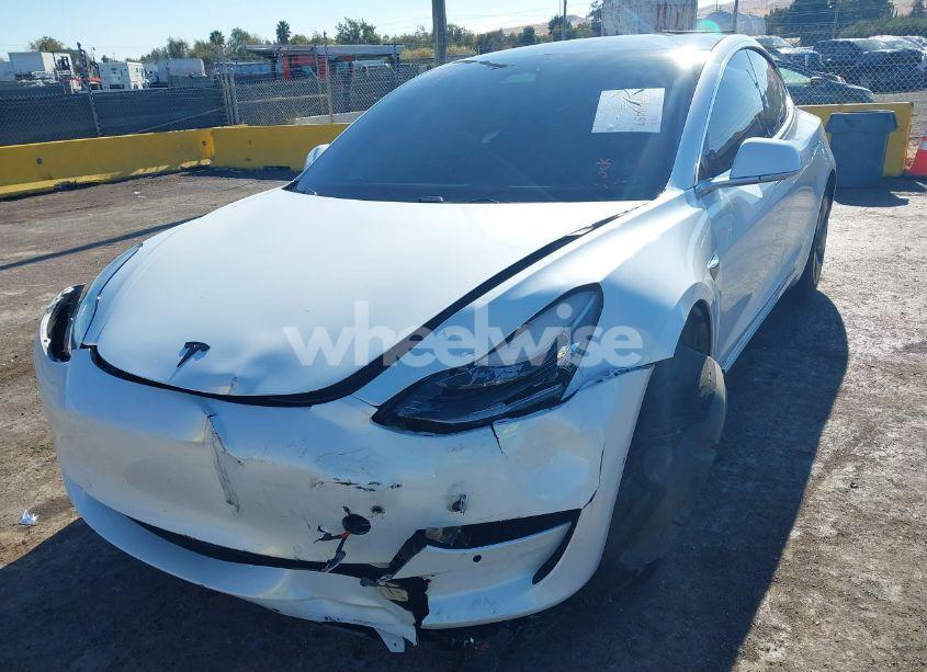 Photo 6 of 2019 Tesla Model 3 LONG RANGE/MID RANGE/STANDARD RANGE/STANDARD RANGE PLUS (VIN 5YJ3E1EA0KF484813)