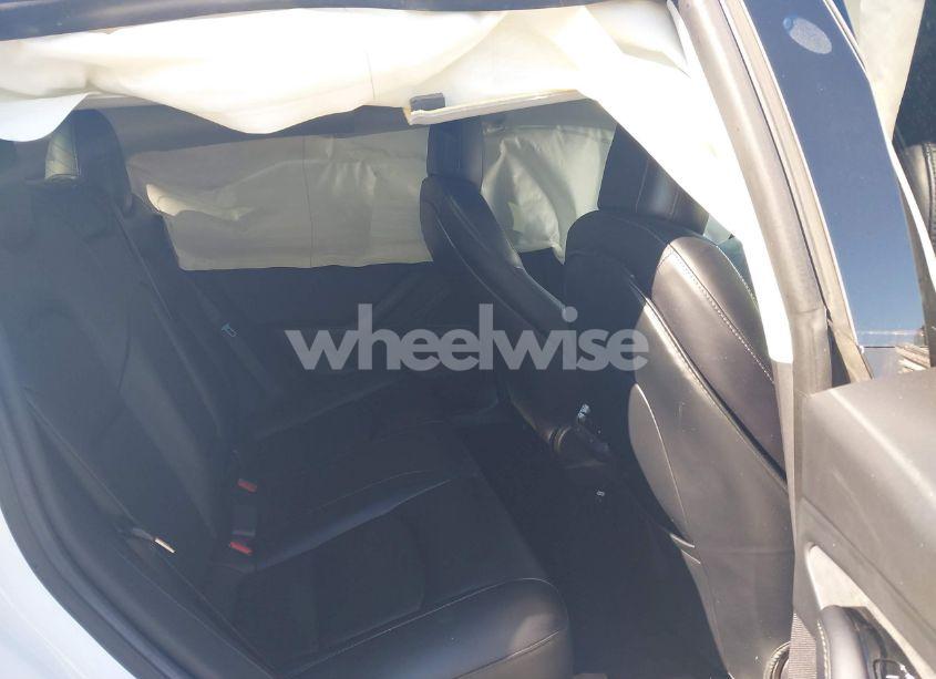 Photo 8 of 2019 Tesla Model 3 LONG RANGE/MID RANGE/STANDARD RANGE/STANDARD RANGE PLUS (VIN 5YJ3E1EA0KF484813)