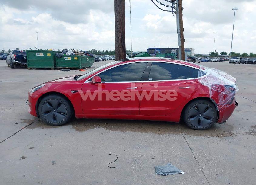 Photo 13 of 2020 Tesla Model 3 STANDARD RANGE PLUS REAR-WHEEL DRIVE/STANDARD RANGE REAR-WHEEL DRIVE (VIN 5YJ3E1EA0LF611657)
