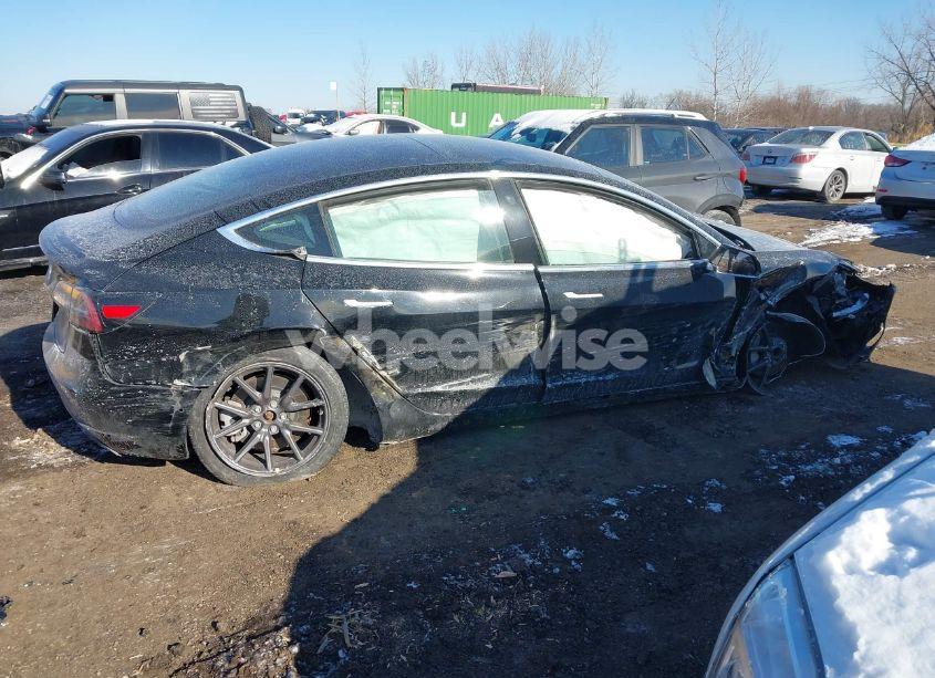 Photo 12 of 2020 Tesla Model 3 STANDARD RANGE PLUS REAR-WHEEL DRIVE/STANDARD RANGE REAR-WHEEL DRIVE (VIN 5YJ3E1EA0LF739011)