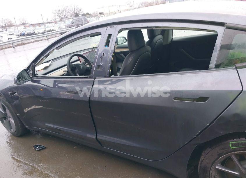 Photo 15 of 2021 Tesla Model 3 STANDARD RANGE PLUS REAR-WHEEL DRIVE (VIN 5YJ3E1EA0MF016938)