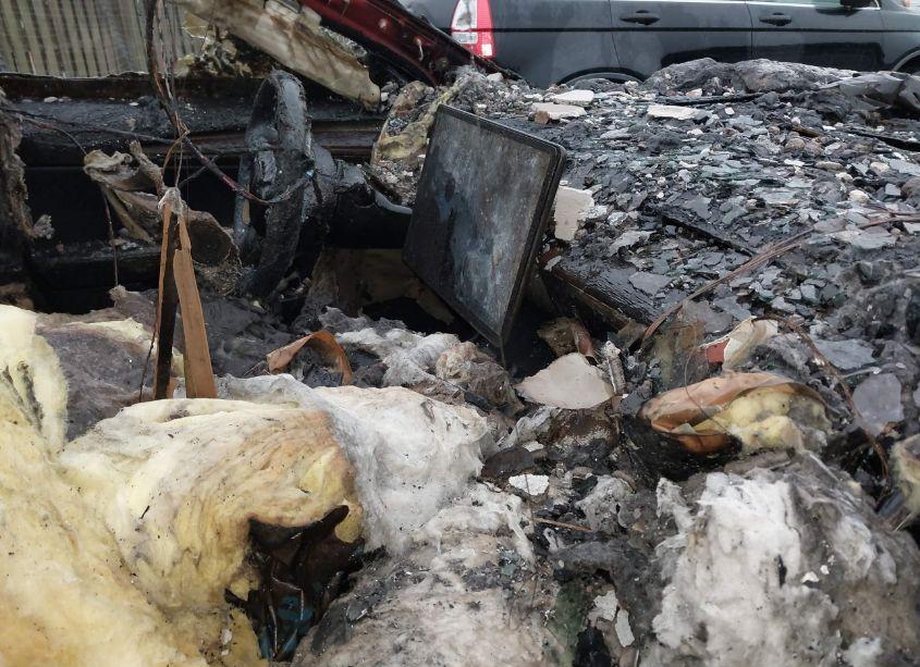 Photo 5 of 2021 Tesla Model 3 STANDARD RANGE PLUS REAR-WHEEL DRIVE (VIN 5YJ3E1EA0MF987213)