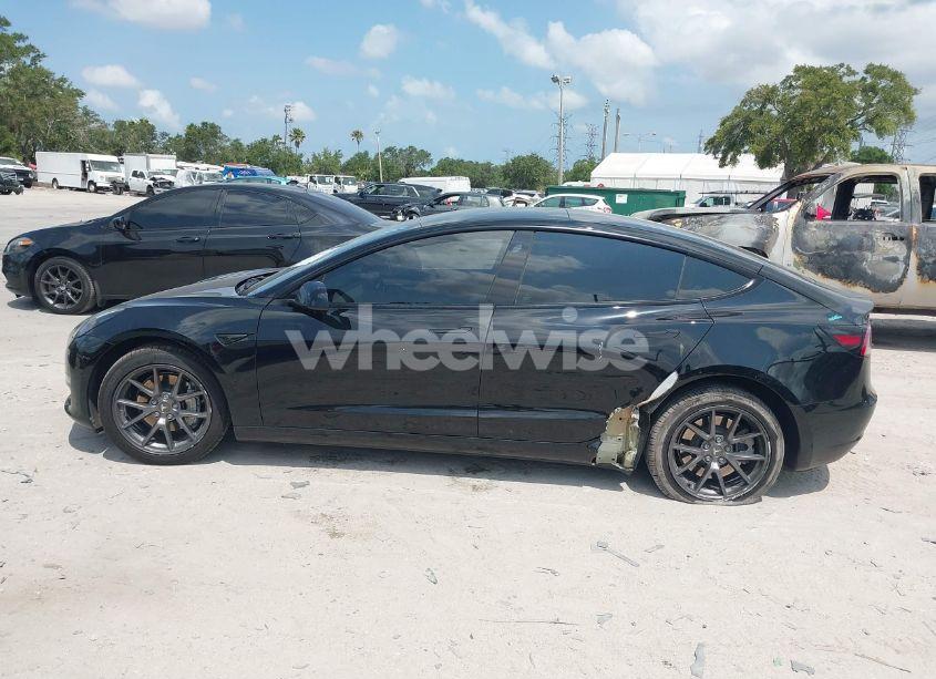 Photo 14 of 2023 Tesla Model 3 REAR-WHEEL DRIVE (VIN 5YJ3E1EA0PF571330)