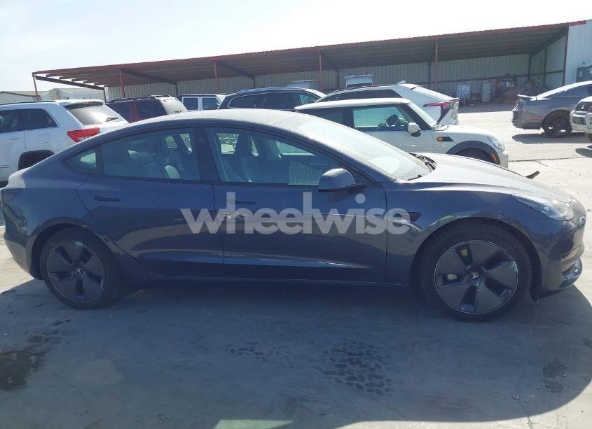 Photo 13 of 2023 Tesla Model 3 REAR-WHEEL DRIVE (VIN 5YJ3E1EA0PF693637)