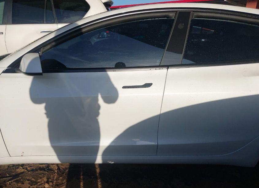 Photo 14 of 2024 Tesla Model 3 REAR-WHEEL DRIVE (VIN 5YJ3E1EA0RF855902)