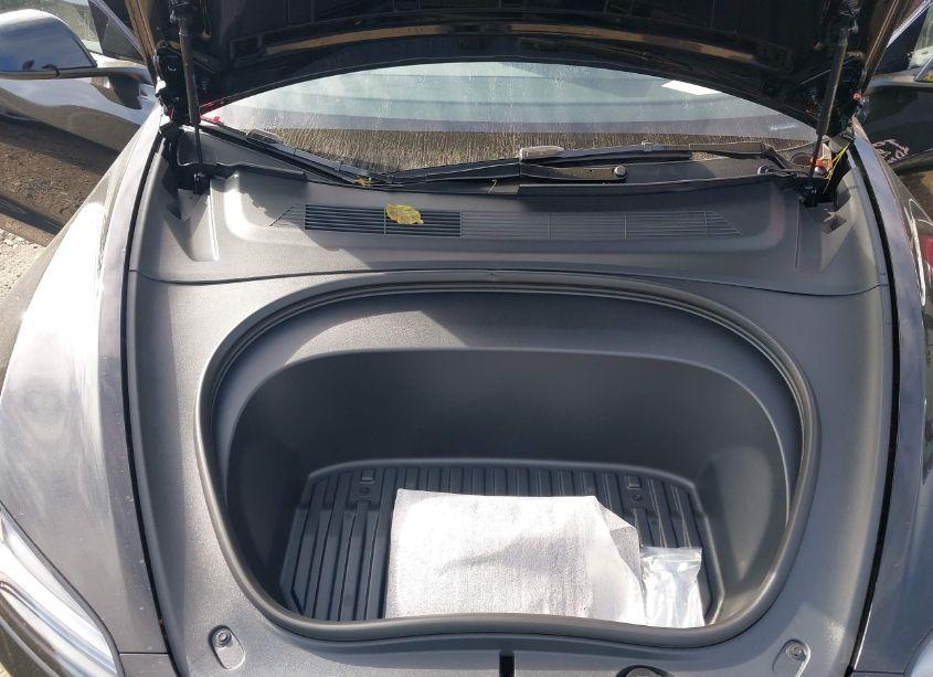 Photo 10 of 2024 Tesla Model 3 REAR-WHEEL DRIVE (VIN 5YJ3E1EA0RF864261)