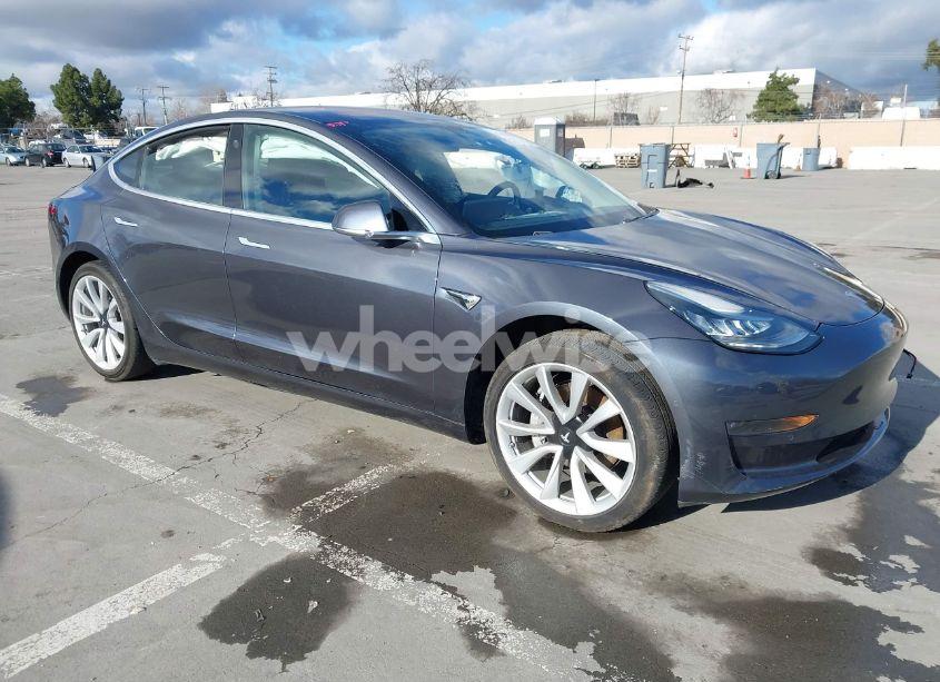 2018 Tesla Model 3 LONG RANGE/MID RANGE (VIN 5YJ3E1EA1JF023991) main photo