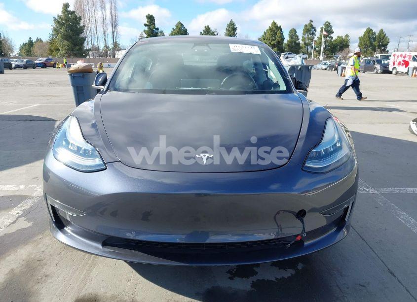 Photo 12 of 2018 Tesla Model 3 LONG RANGE/MID RANGE (VIN 5YJ3E1EA1JF023991)