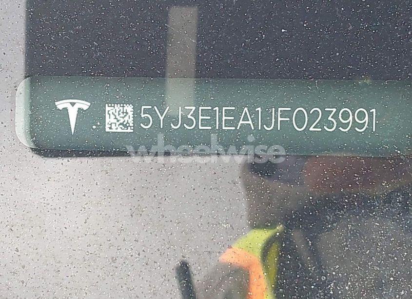 Photo 9 of 2018 Tesla Model 3 LONG RANGE/MID RANGE (VIN 5YJ3E1EA1JF023991)