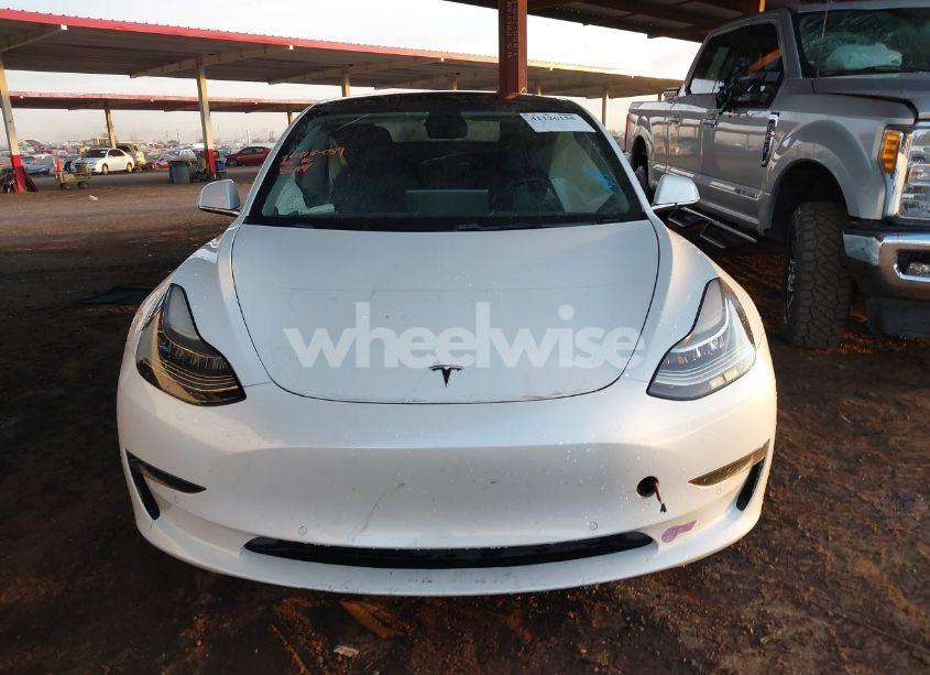 Photo 11 of 2018 Tesla Model 3 LONG RANGE/MID RANGE (VIN 5YJ3E1EA1JF058644)