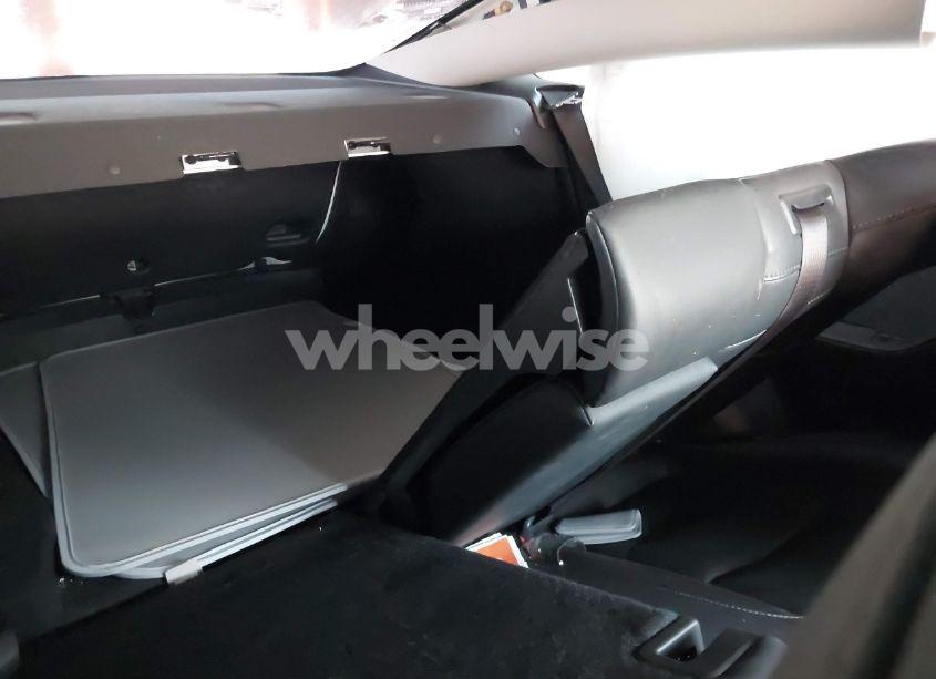 Photo 8 of 2018 Tesla Model 3 LONG RANGE/MID RANGE (VIN 5YJ3E1EA1JF058644)