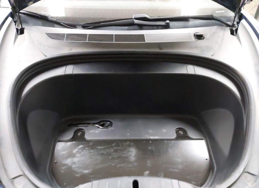 Photo 10 of 2019 Tesla Model 3 LONG RANGE/MID RANGE/STANDARD RANGE/STANDARD RANGE PLUS (VIN 5YJ3E1EA1KF309244)