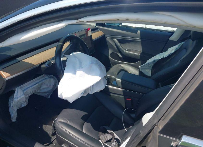 Photo 5 of 2019 Tesla Model 3 LONG RANGE/MID RANGE/STANDARD RANGE/STANDARD RANGE PLUS (VIN 5YJ3E1EA1KF395767)