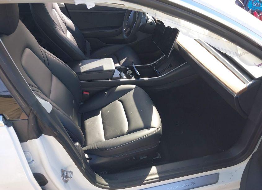 Photo 5 of 2020 Tesla Model 3 STANDARD RANGE PLUS REAR-WHEEL DRIVE/STANDARD RANGE REAR-WHEEL DRIVE (VIN 5YJ3E1EA1LF785432)