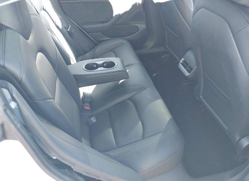 Photo 8 of 2020 Tesla Model 3 STANDARD RANGE PLUS REAR-WHEEL DRIVE/STANDARD RANGE REAR-WHEEL DRIVE (VIN 5YJ3E1EA1LF785432)