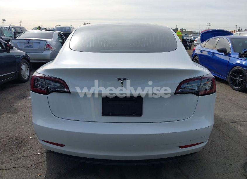 Photo 16 of 2020 Tesla Model 3 STANDARD RANGE PLUS REAR-WHEEL DRIVE/STANDARD RANGE REAR-WHEEL DRIVE (VIN 5YJ3E1EA1LF799718)