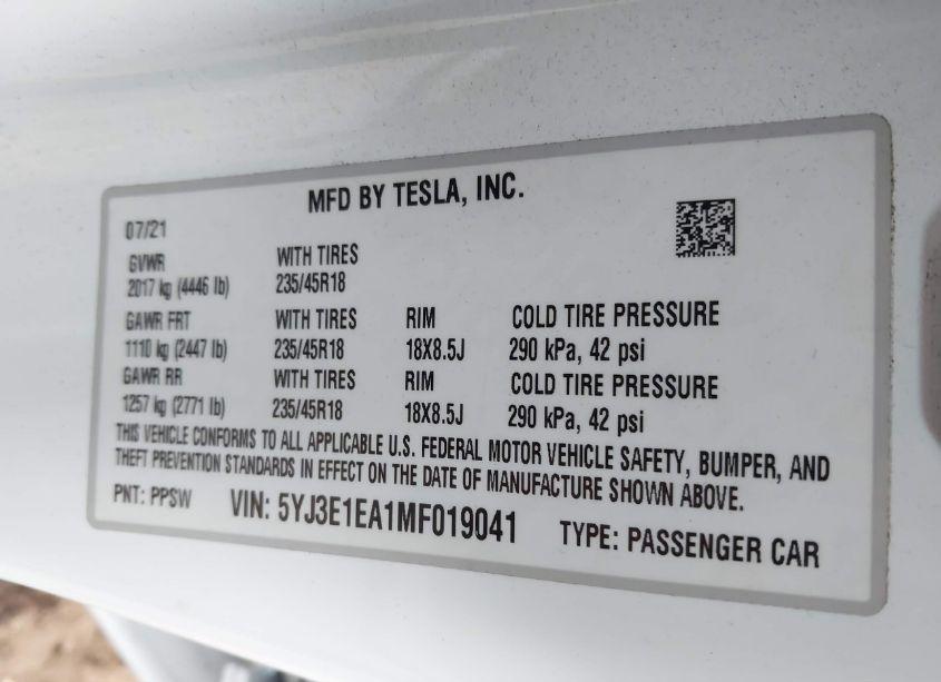 Photo 9 of 2021 Tesla Model 3 STANDARD RANGE PLUS REAR-WHEEL DRIVE (VIN 5YJ3E1EA1MF019041)