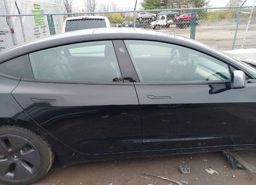 Photo 14 of 2021 Tesla Model 3 STANDARD RANGE PLUS REAR-WHEEL DRIVE (VIN 5YJ3E1EA1MF859319)