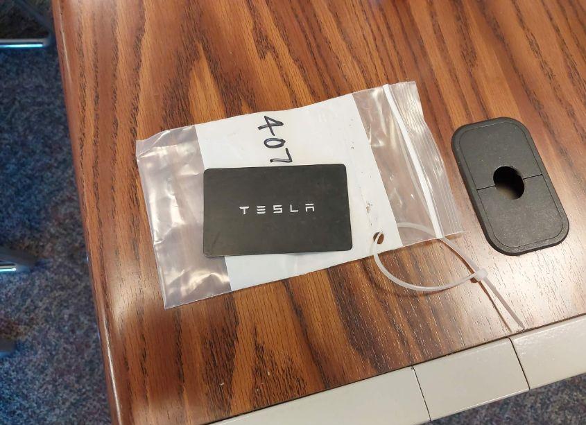 Photo 11 of 2022 Tesla Model 3 REAR-WHEEL DRIVE (VIN 5YJ3E1EA1NF144123)