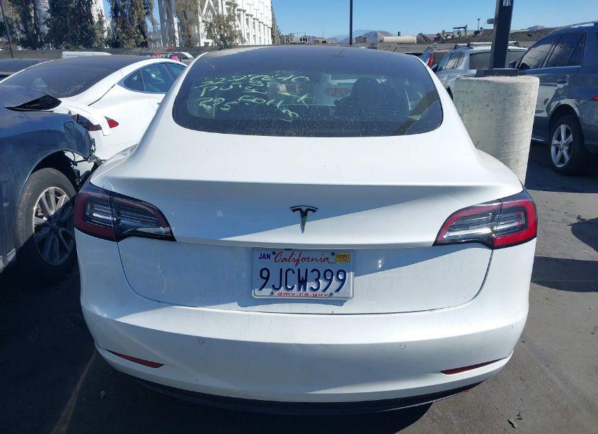 Photo 16 of 2022 Tesla Model 3 REAR-WHEEL DRIVE (VIN 5YJ3E1EA1NF144123)