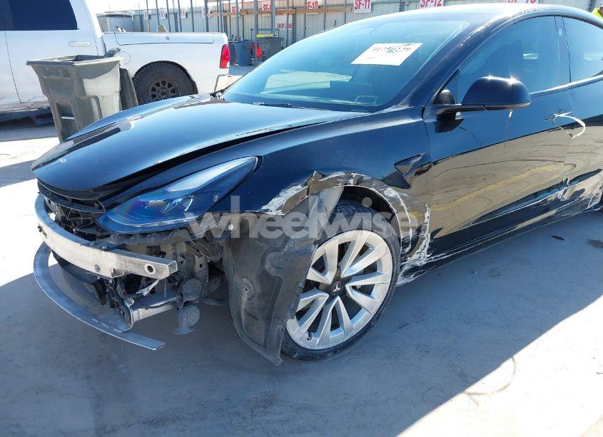 Photo 6 of 2022 Tesla Model 3 REAR-WHEEL DRIVE (VIN 5YJ3E1EA1NF188638)