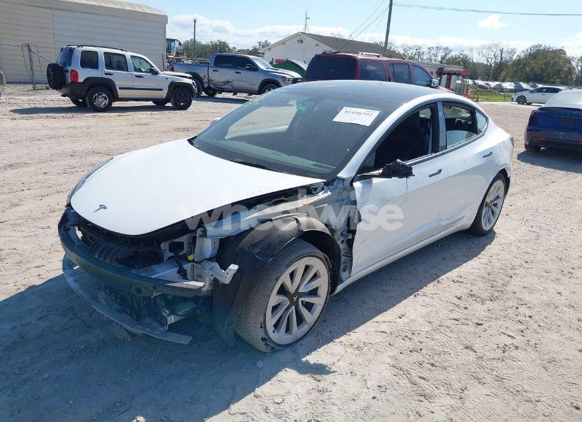 Photo 2 of 2022 Tesla Model 3 REAR-WHEEL DRIVE (VIN 5YJ3E1EA1NF326839)