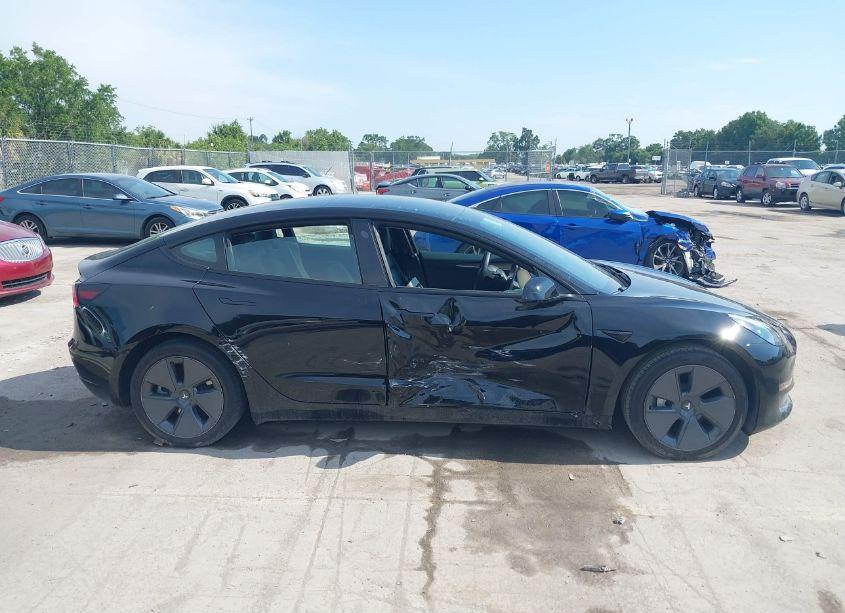 Photo 6 of 2023 Tesla Model 3 REAR-WHEEL DRIVE (VIN 5YJ3E1EA1PF395565)