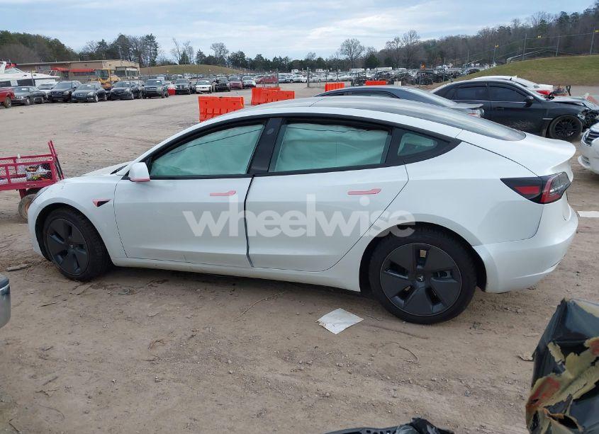 Photo 14 of 2023 Tesla Model 3 REAR-WHEEL DRIVE (VIN 5YJ3E1EA1PF564564)