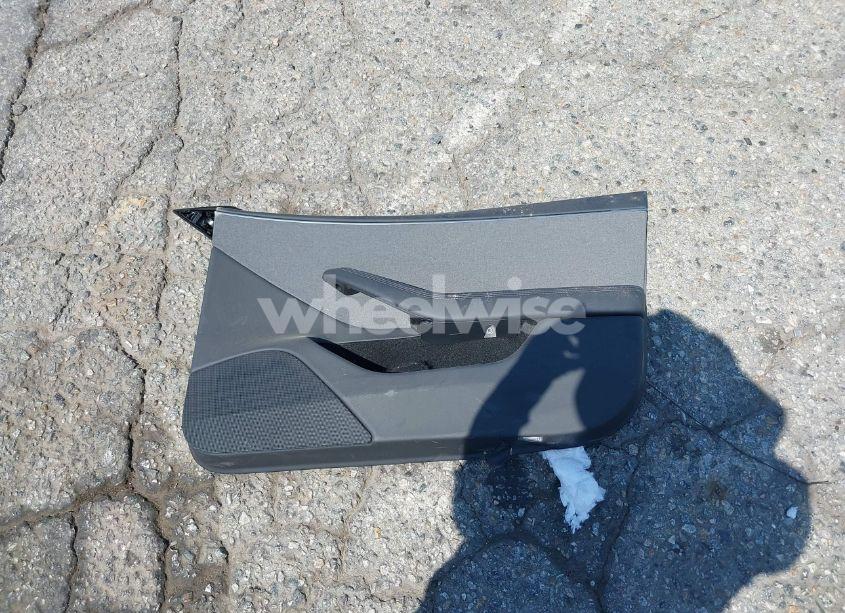 Photo 12 of 2025 Tesla Model 3 LONG RANGE REAR-WHEEL DRIVE (VIN 5YJ3E1EA1SF876795)