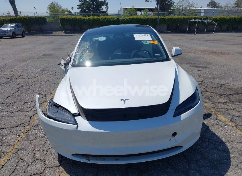 Photo 13 of 2025 Tesla Model 3 LONG RANGE REAR-WHEEL DRIVE (VIN 5YJ3E1EA1SF876795)