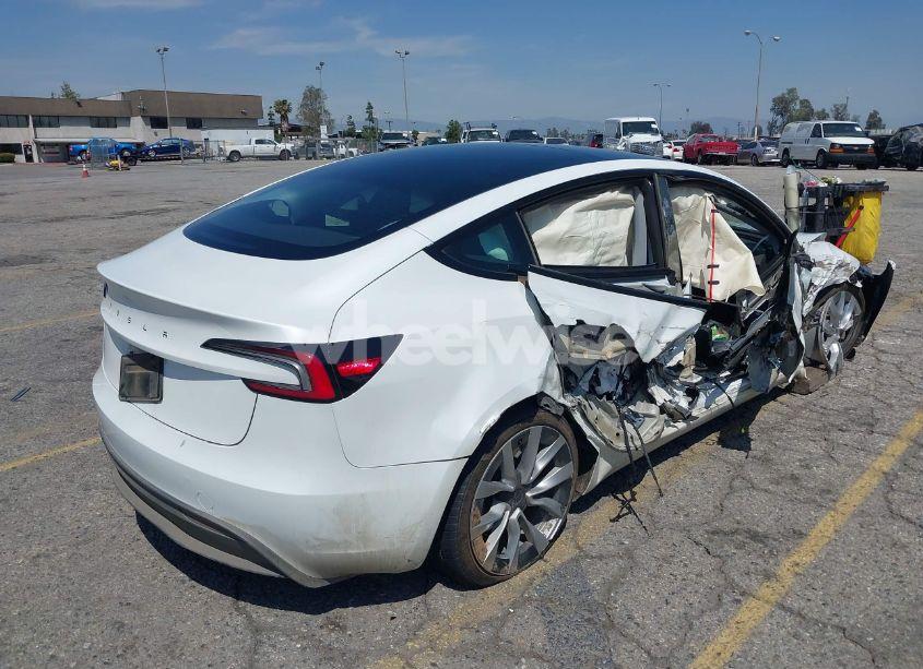 Photo 4 of 2025 Tesla Model 3 LONG RANGE REAR-WHEEL DRIVE (VIN 5YJ3E1EA1SF876795)