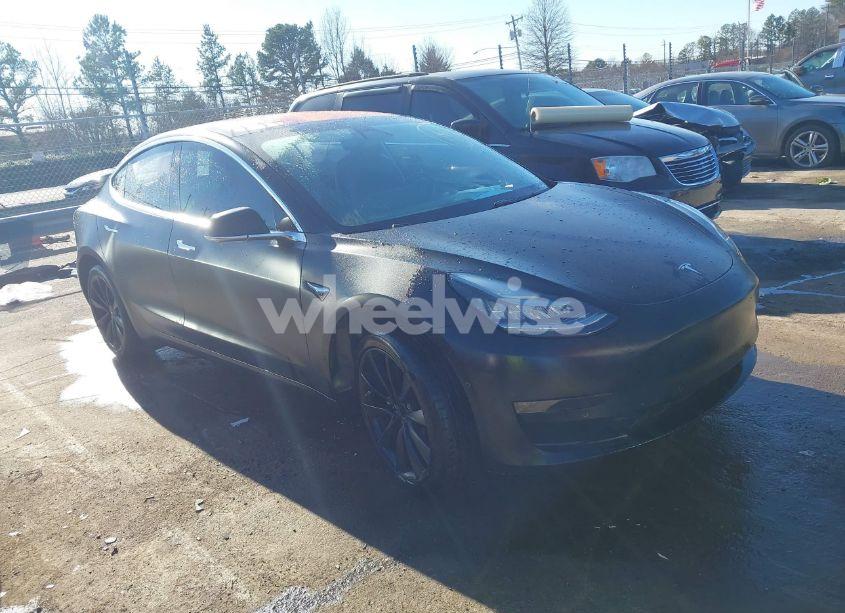 Photo 14 of 2018 Tesla Model 3 LONG RANGE/MID RANGE (VIN 5YJ3E1EA2JF009324)