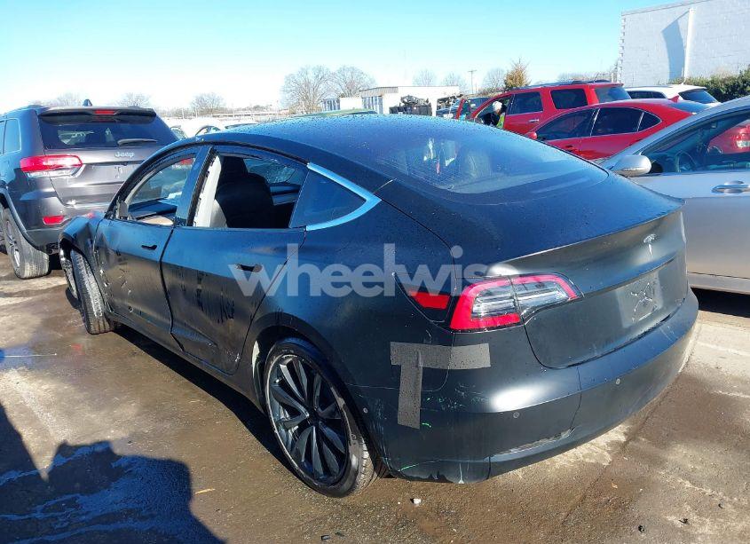 Photo 15 of 2018 Tesla Model 3 LONG RANGE/MID RANGE (VIN 5YJ3E1EA2JF009324)