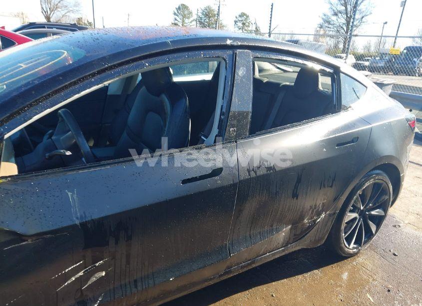 Photo 20 of 2018 Tesla Model 3 LONG RANGE/MID RANGE (VIN 5YJ3E1EA2JF009324)