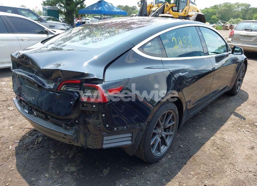 Photo 4 of 2018 Tesla Model 3 LONG RANGE/MID RANGE (VIN 5YJ3E1EA2JF021098)