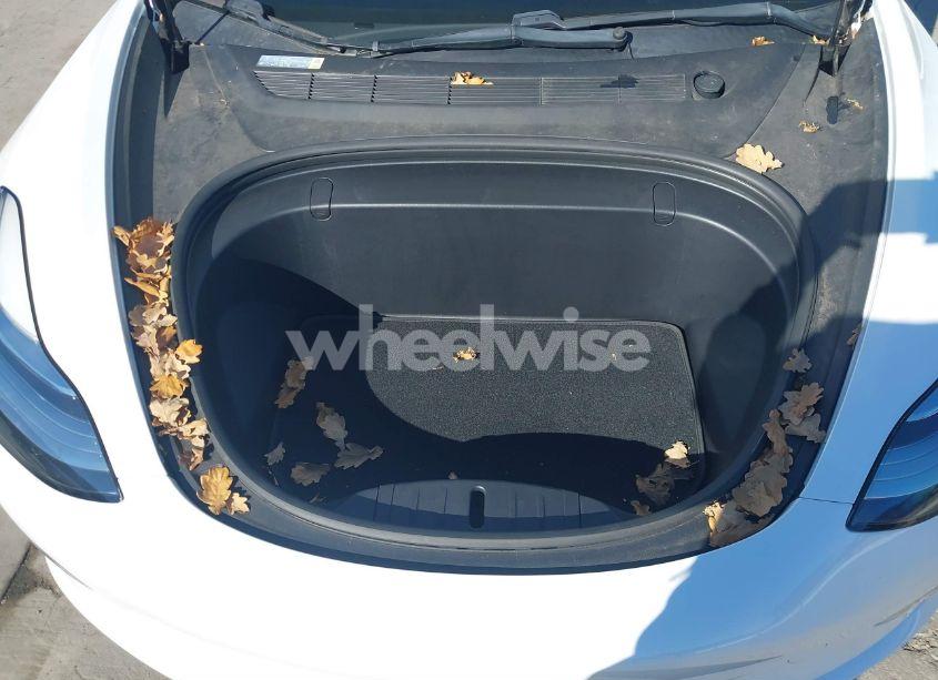 Photo 10 of 2018 Tesla Model 3 LONG RANGE/MID RANGE (VIN 5YJ3E1EA2JF047295)