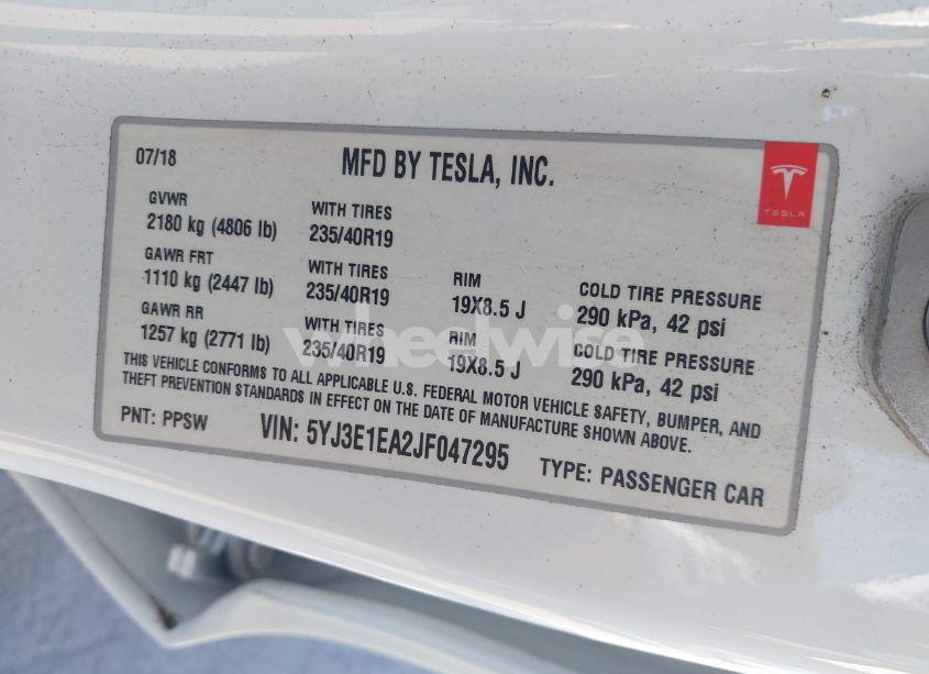 Photo 9 of 2018 Tesla Model 3 LONG RANGE/MID RANGE (VIN 5YJ3E1EA2JF047295)