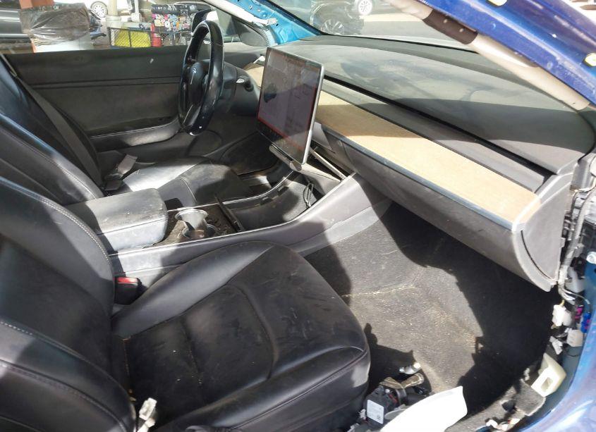 Photo 5 of 2018 Tesla Model 3 (VIN 5YJ3E1EA2JF075999)