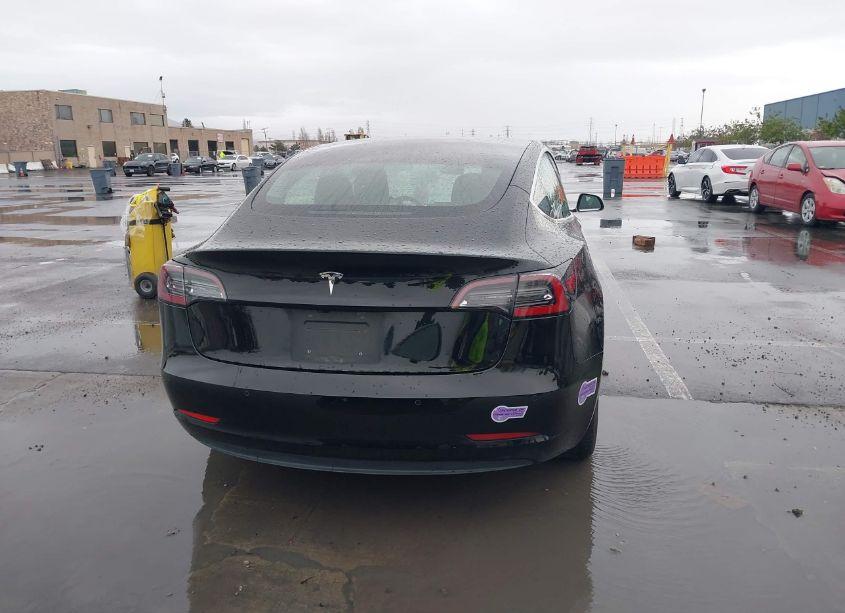 Photo 16 of 2018 Tesla Model 3 LONG RANGE/MID RANGE (VIN 5YJ3E1EA2JF152077)