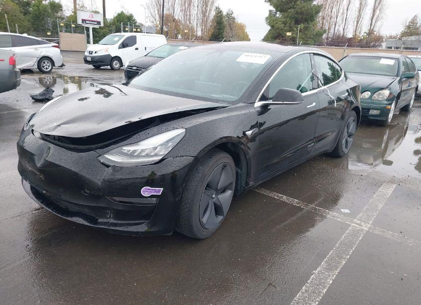Photo 2 of 2018 Tesla Model 3 LONG RANGE/MID RANGE (VIN 5YJ3E1EA2JF152077)