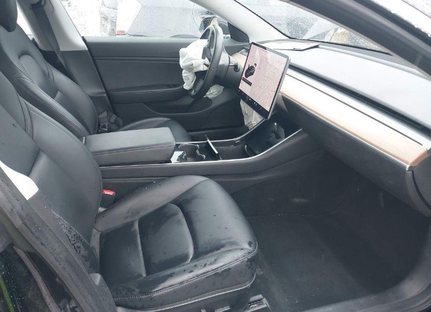 Photo 5 of 2018 Tesla Model 3 LONG RANGE/MID RANGE (VIN 5YJ3E1EA2JF152077)