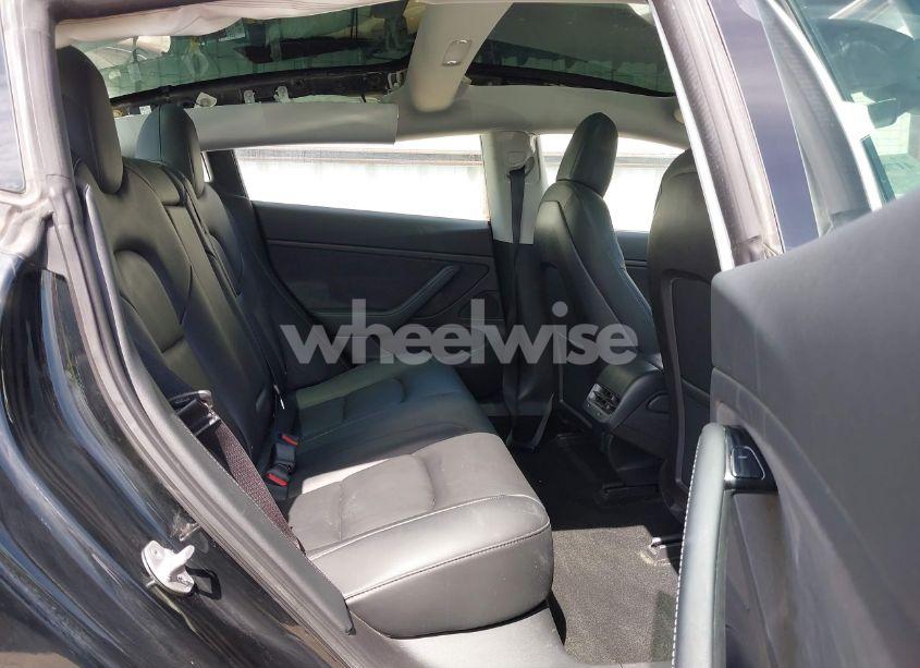 Photo 8 of 2018 Tesla Model 3 (VIN 5YJ3E1EA2JF152709)